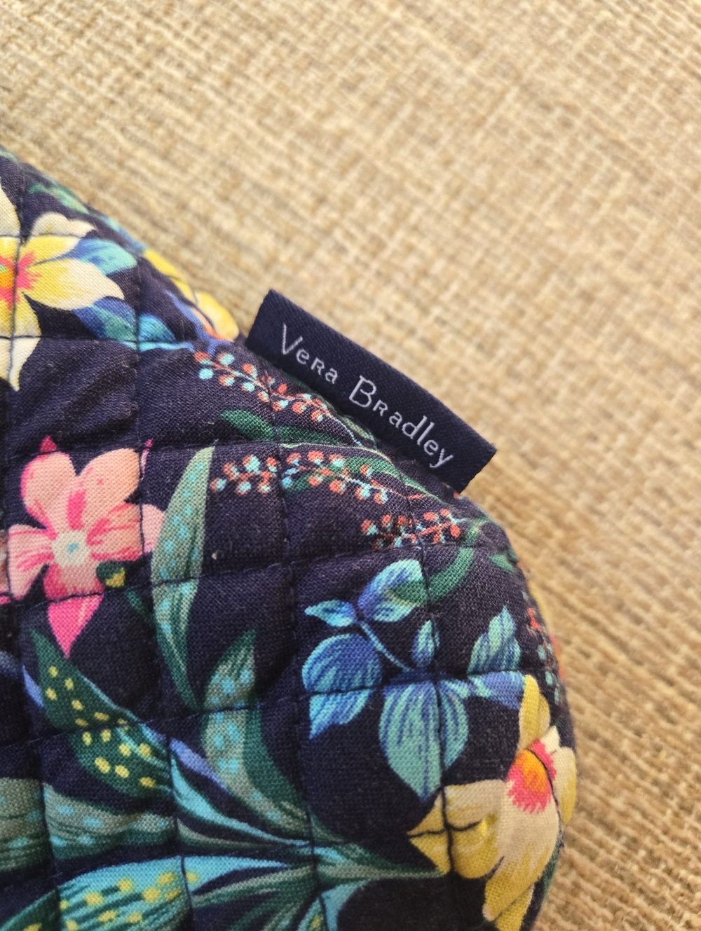 Vera Bradley Triple Zip Hipster Flamingo Garden Purse - Picture 5 of 12